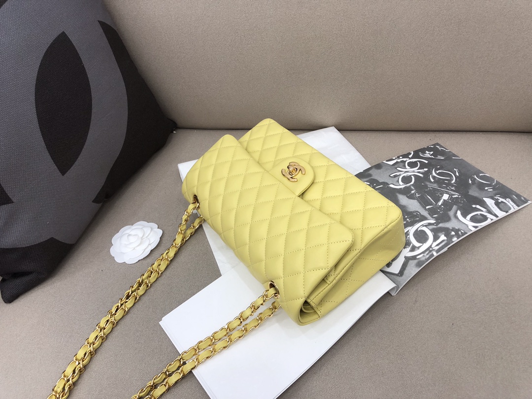 Medium Classic Flap Lambskin Bag AO1112 Yellow/Gold